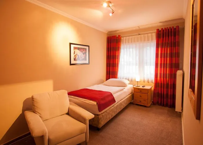 Landgasthof Schneider, Westfeld בית הארחה שמאלנברג